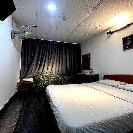 Madani Muslim Hotel Cameron Highland Cameron Highlands Esterno foto