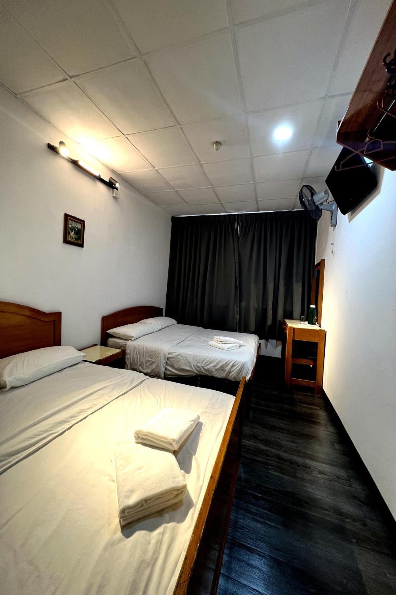 Madani Muslim Hotel Cameron Highland Cameron Highlands Esterno foto